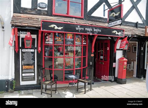 magic alley stratford upon avon.